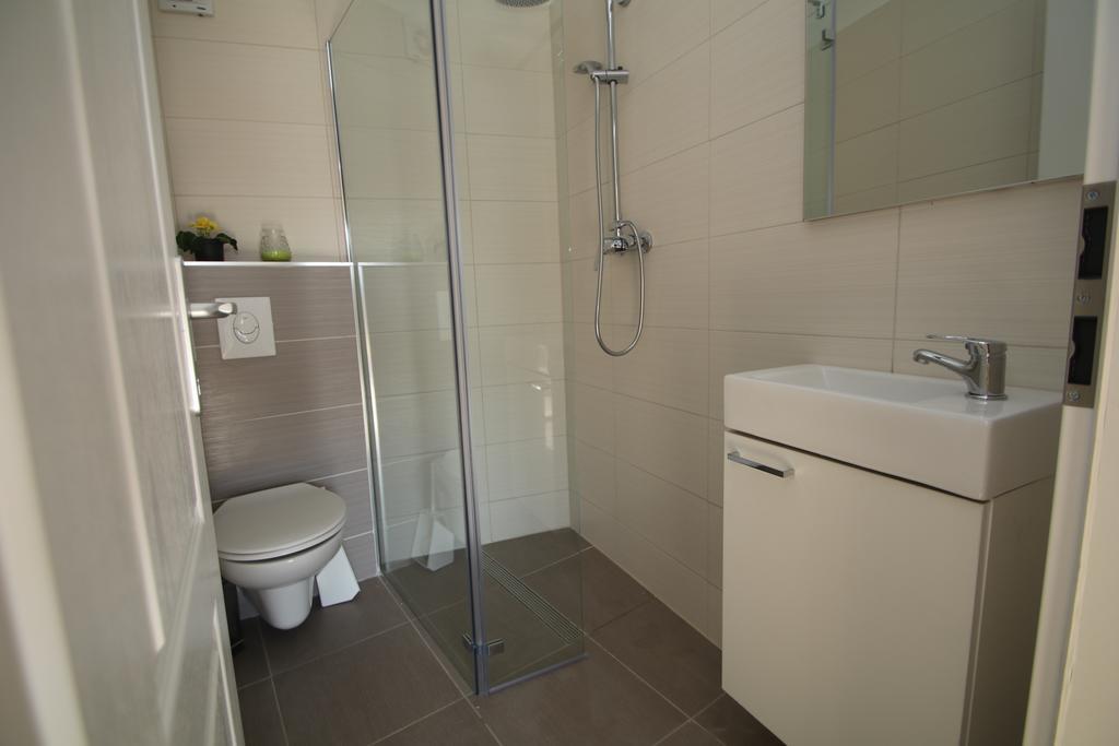 Oak House Villa Zadvarje ภายนอก รูปภาพ
