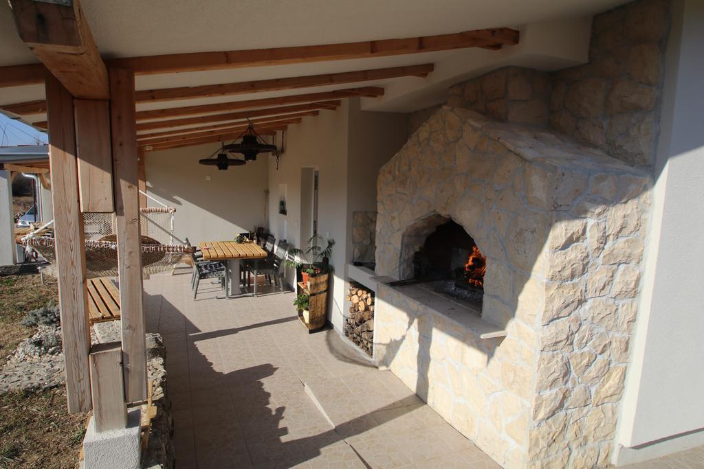Oak House Villa Zadvarje ภายนอก รูปภาพ