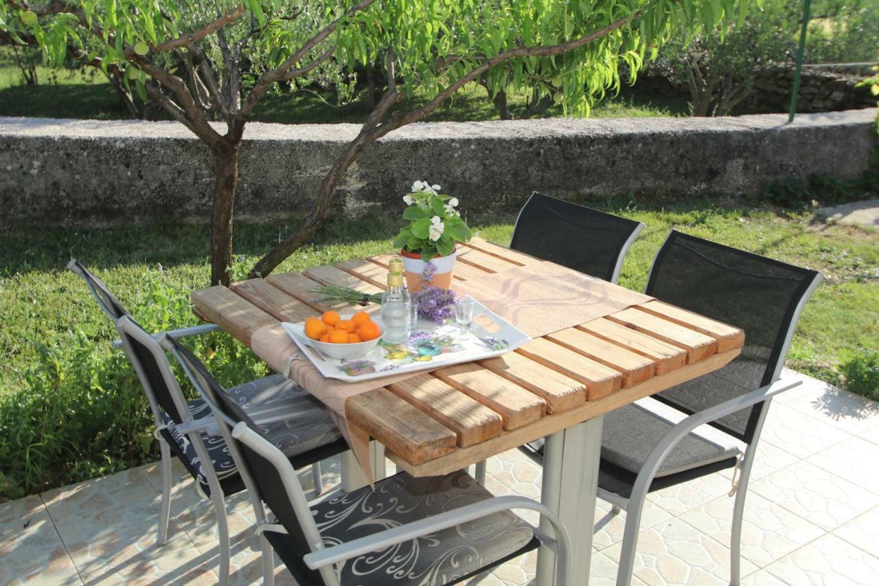 Oak House Villa Zadvarje ภายนอก รูปภาพ